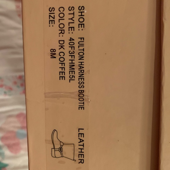 New Leather MK Fulton Harness Bootie Size 8M - Picture 5 of 5